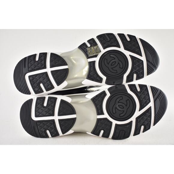 Chanel 22C Men Black White Grey Knit Clear CC Logo Low Top Trainer Sneaker 44 11 - Picture 13 of 13